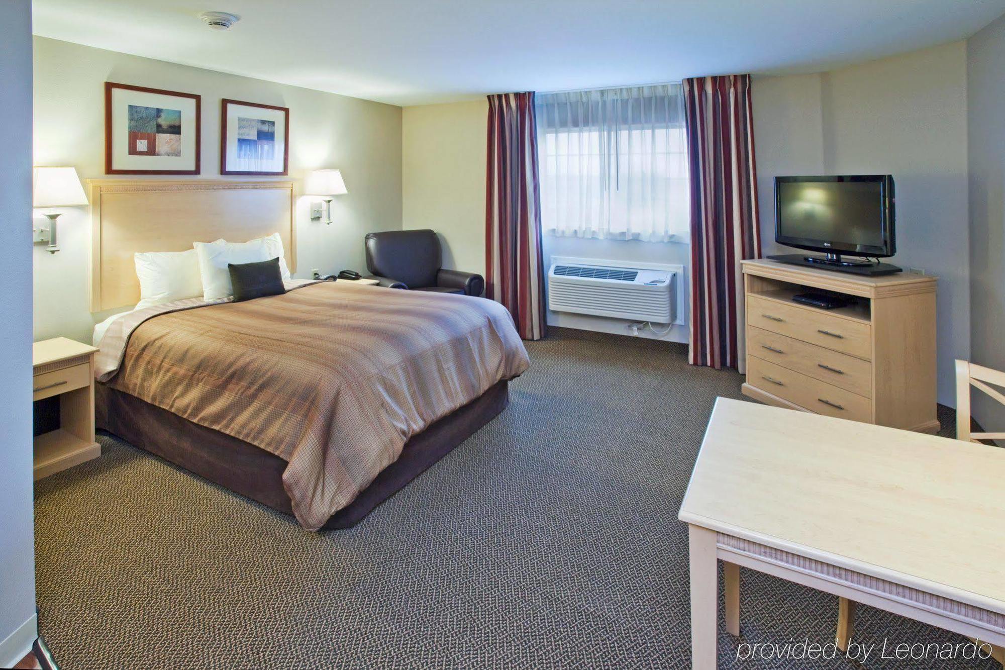 Candlewood Suites Minot By Ihg Ruang foto